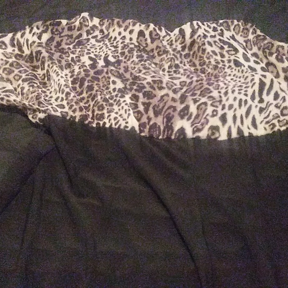 Dress - Picture 6 of 10